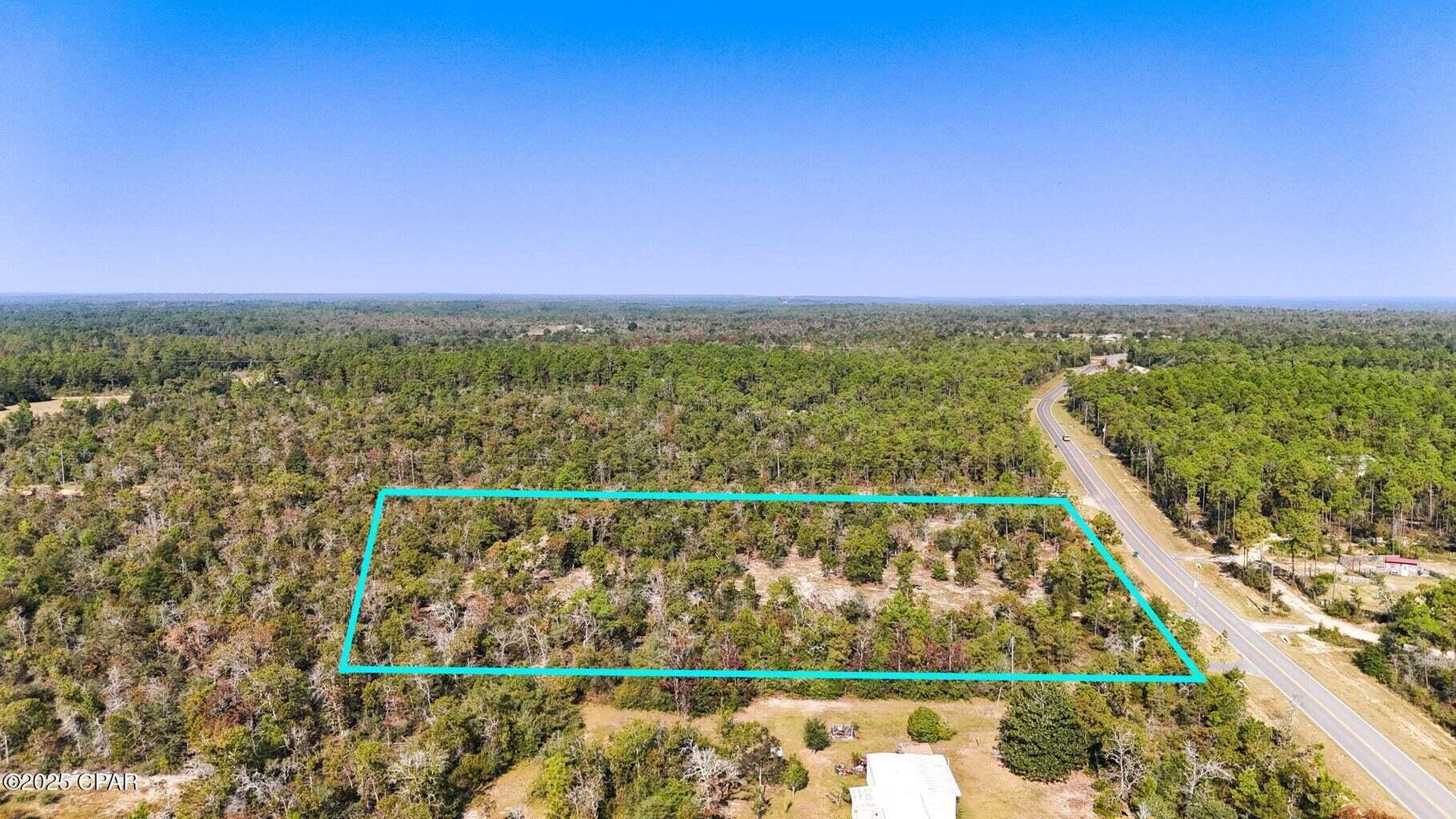 NO RECORDED SUBDIVISION - Land