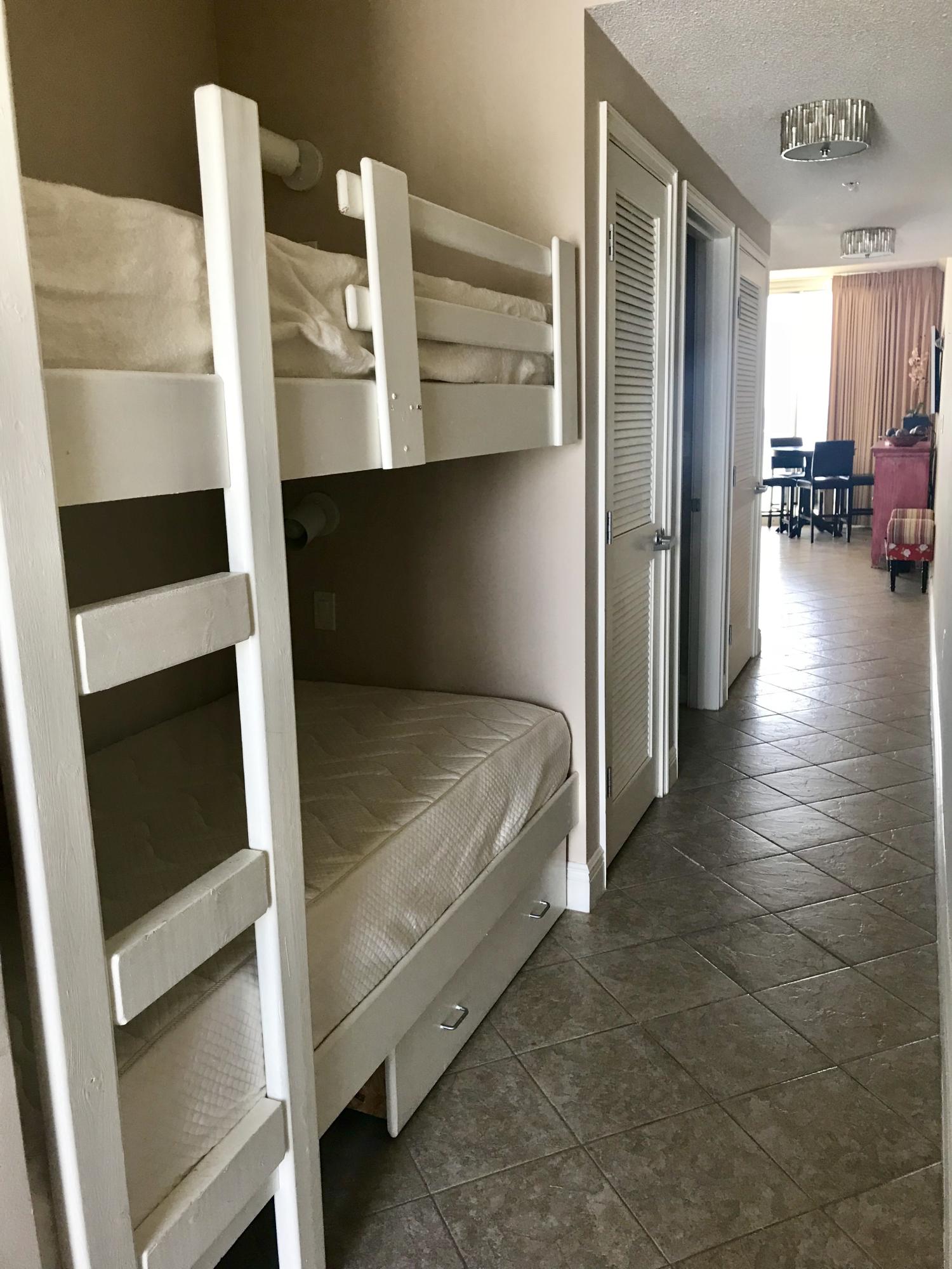 WATERS EDGE - Residential