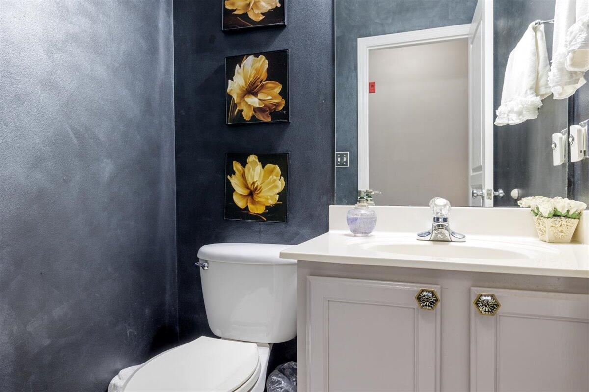 BARATARIA CONDO - Residential