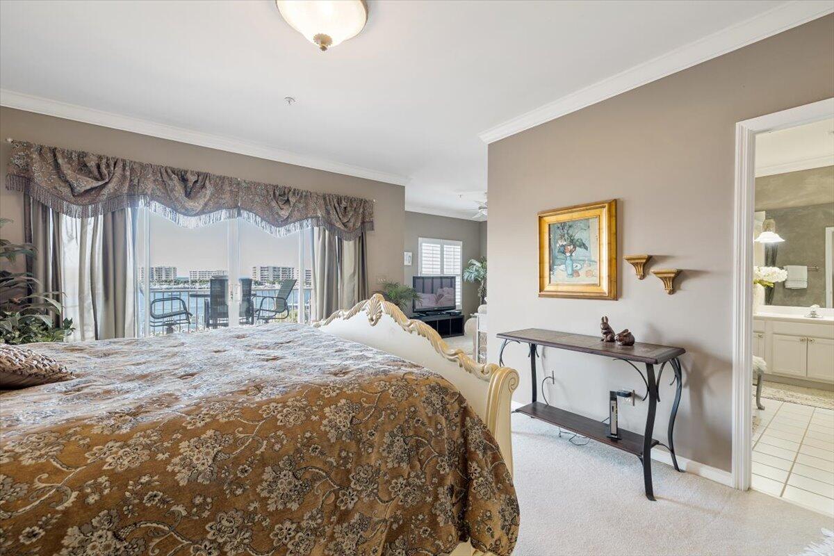 BARATARIA CONDO - Residential