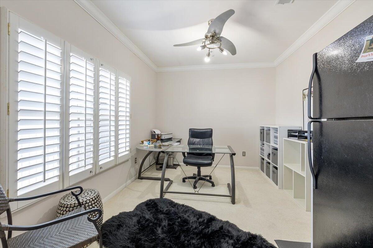 BARATARIA CONDO - Residential