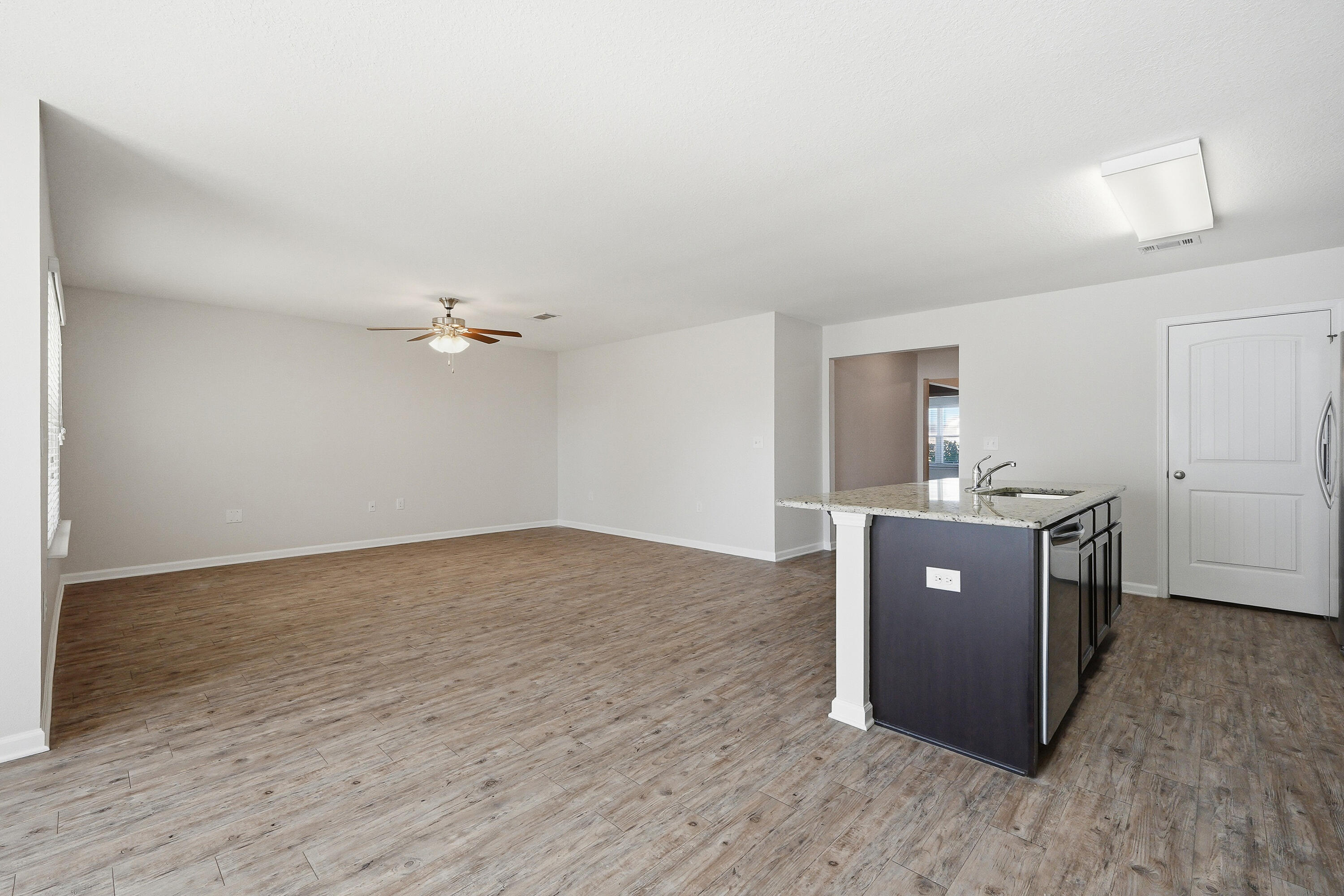 REDSTONE COMMONS - Residential