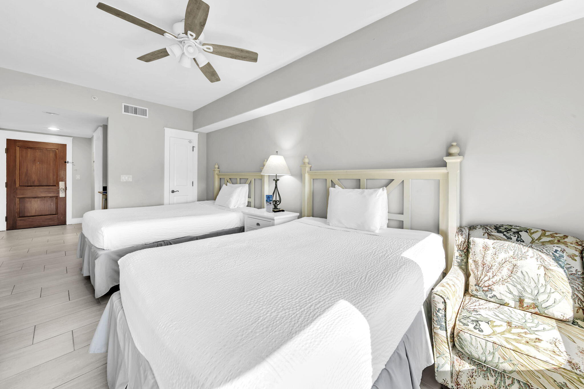 Observation Point North - Residential