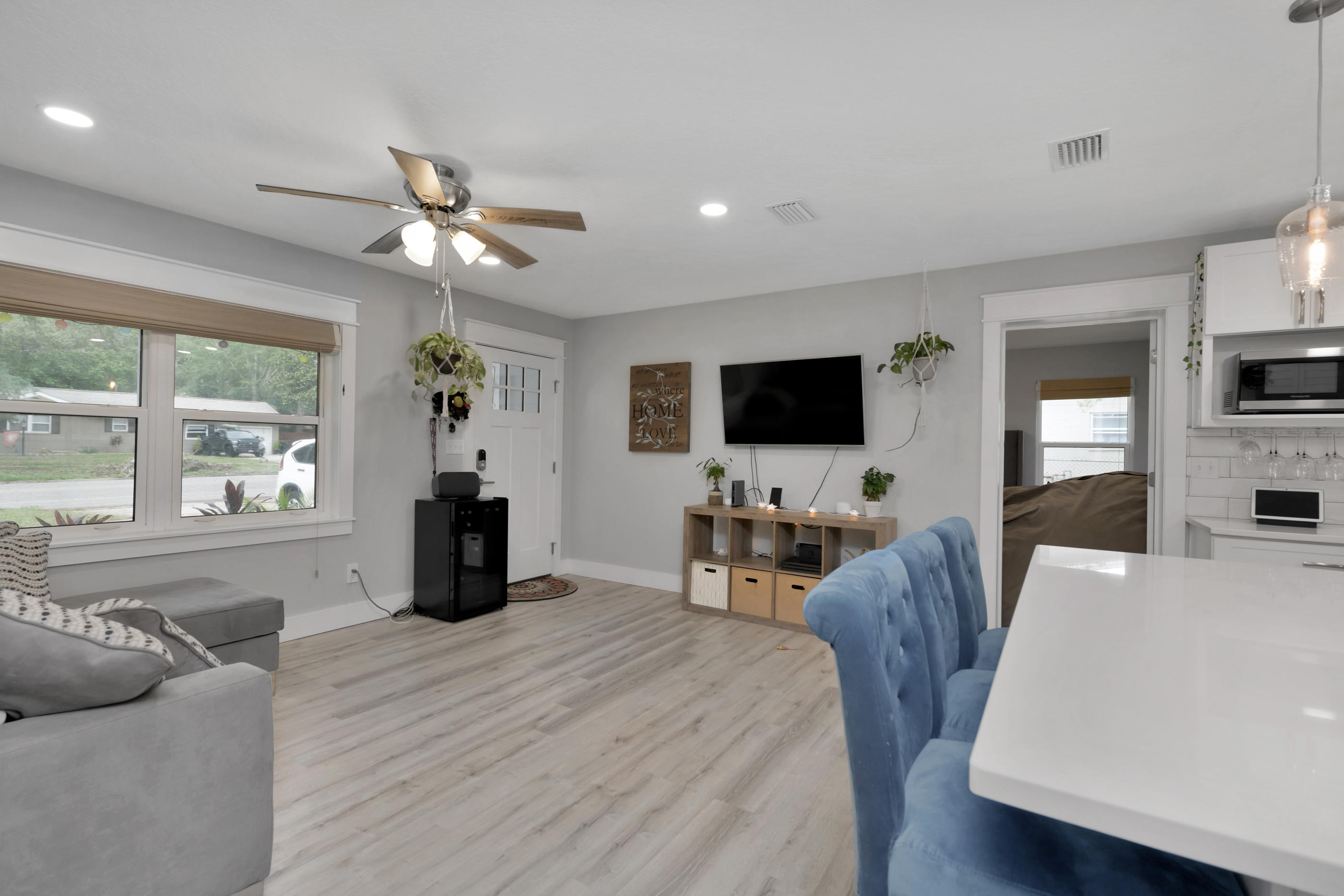 OAKLAND HEIGHTS - Residential Lease