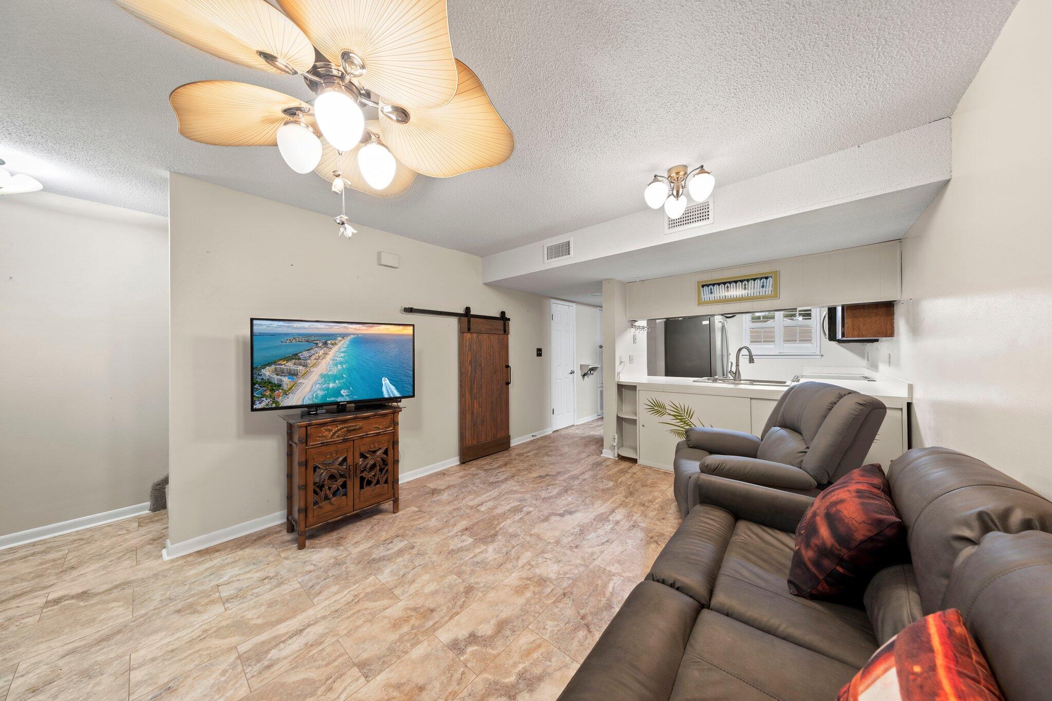 GARDEN VILLAS PH 1 - Residential