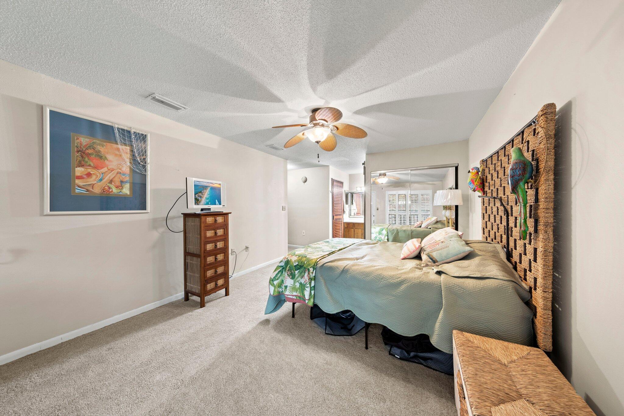 GARDEN VILLAS PH 1 - Residential