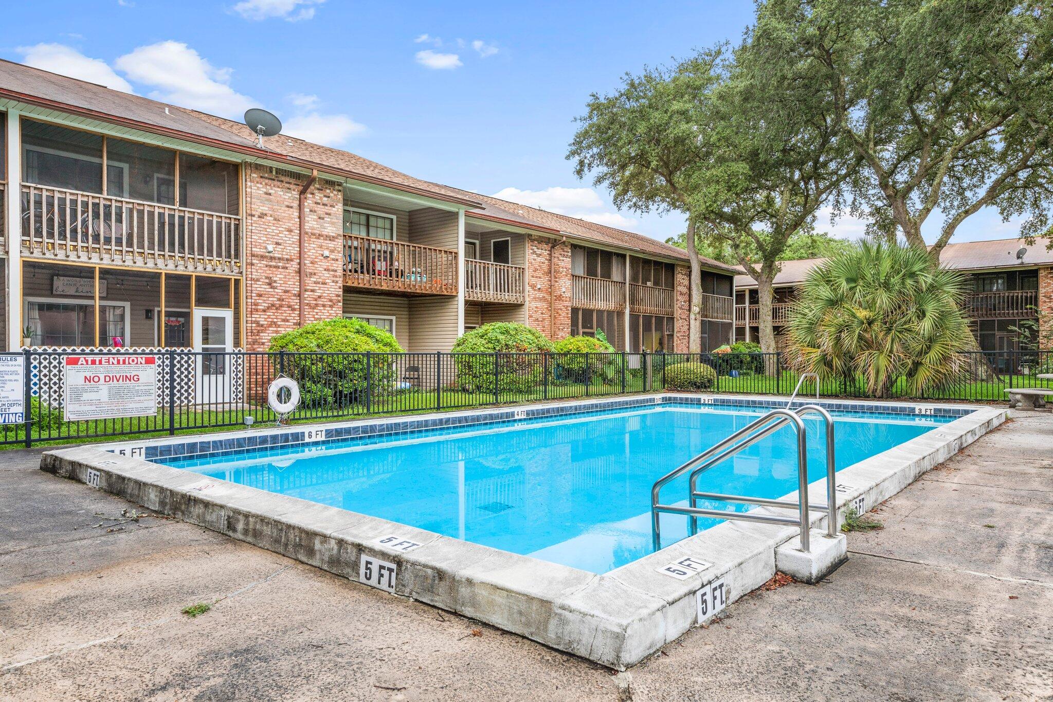 GARDEN VILLAS PH 1 - Residential