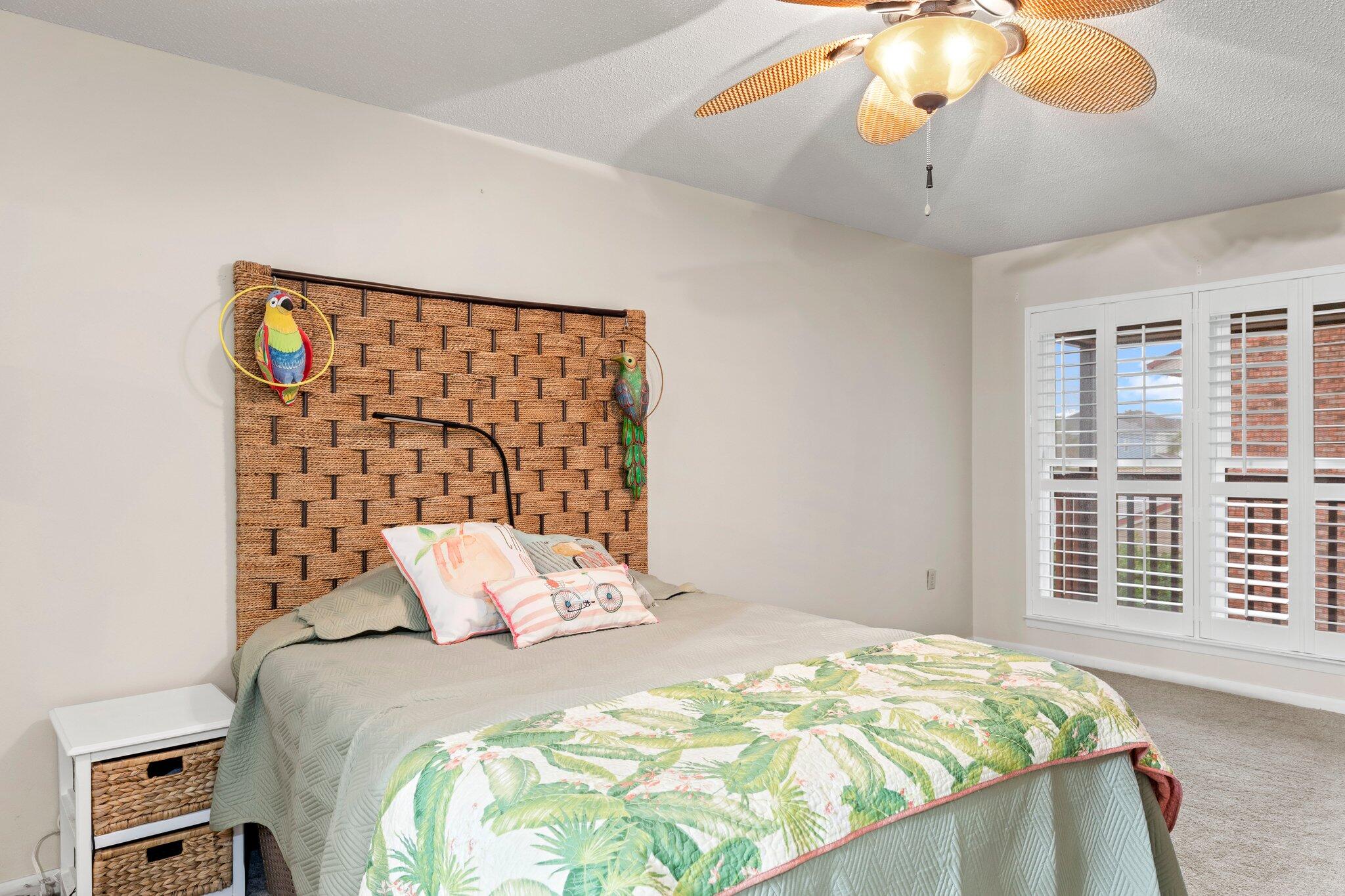 GARDEN VILLAS PH 1 - Residential