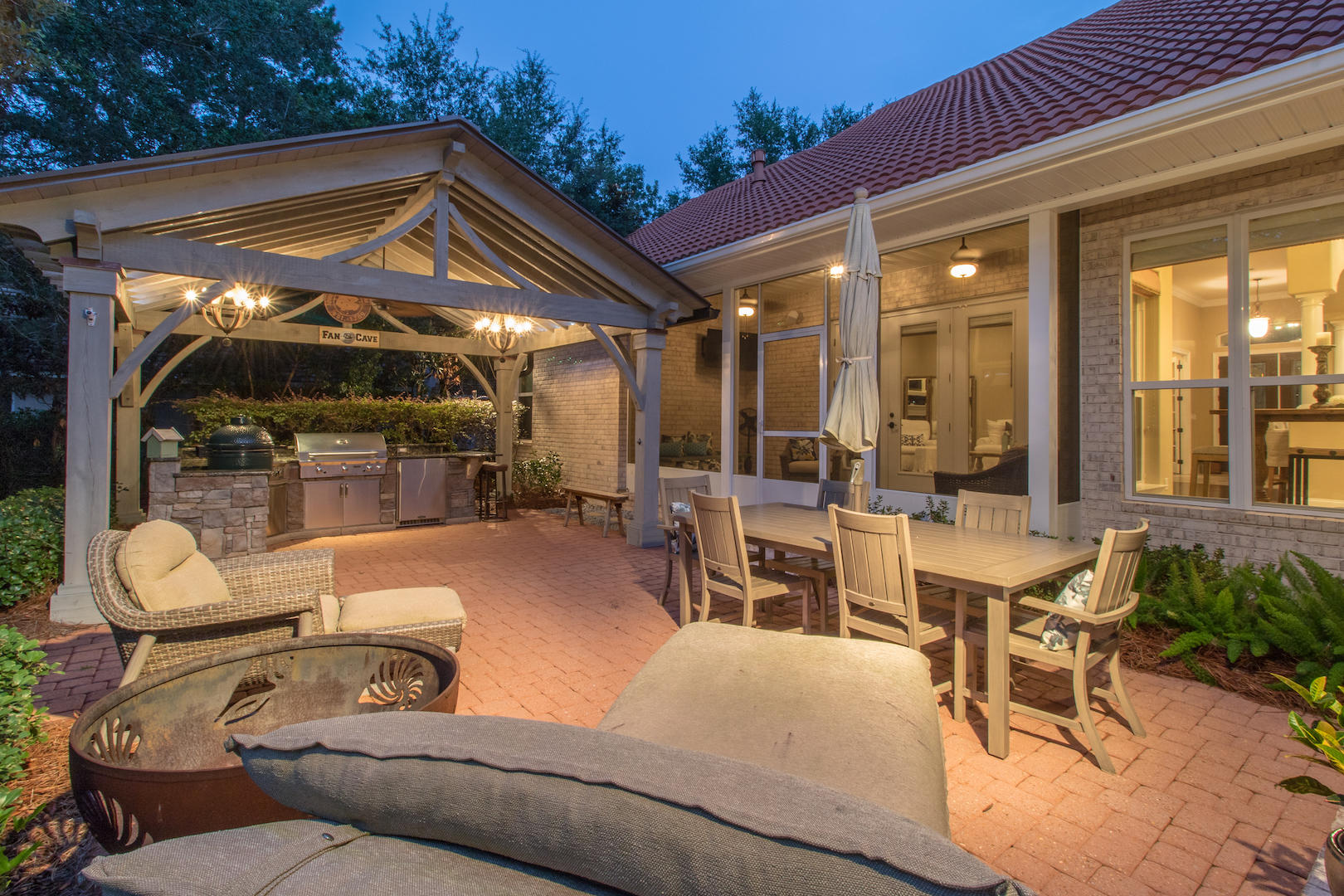 BOTANY BAYOU - Residential