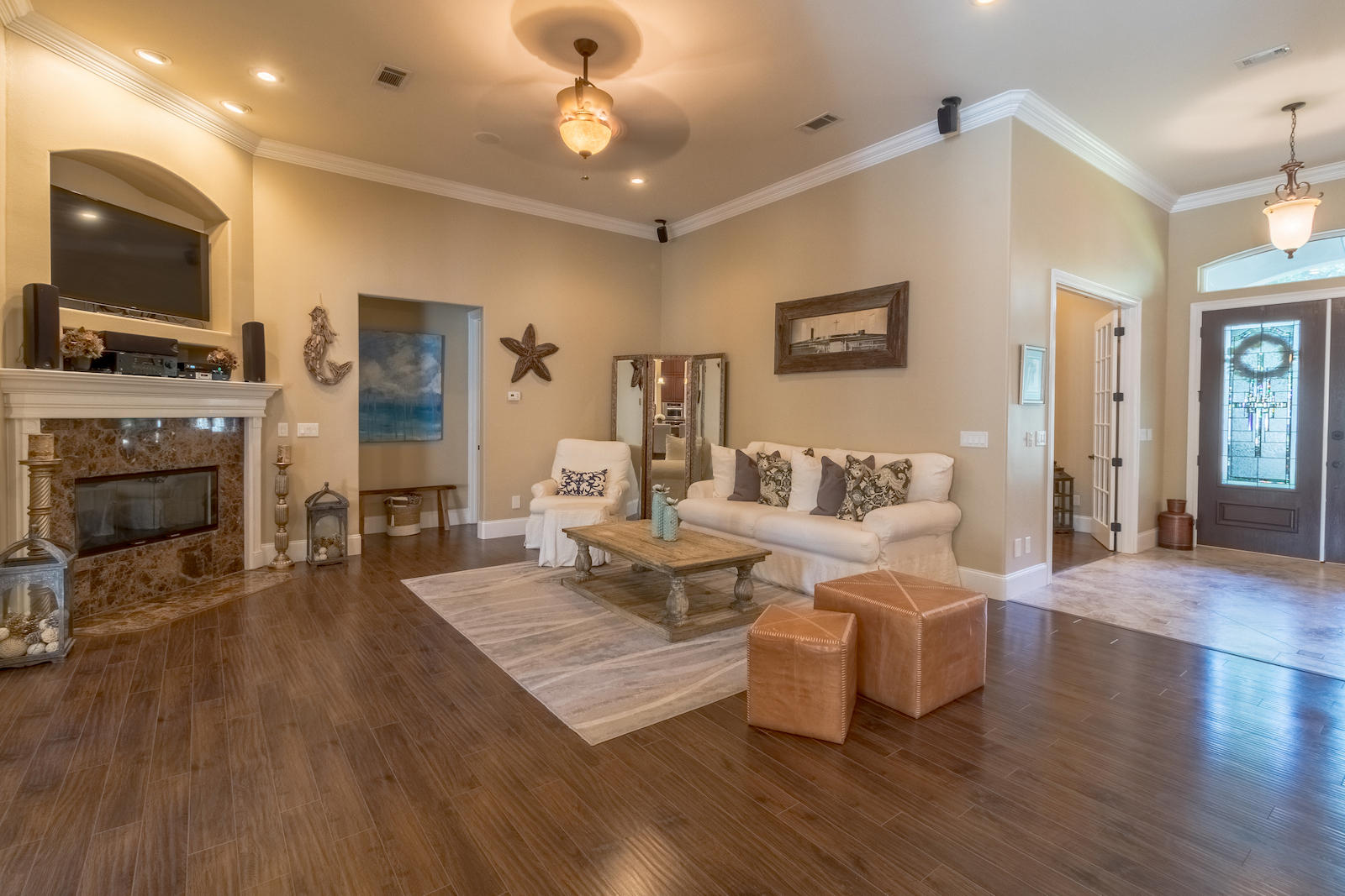 BOTANY BAYOU - Residential