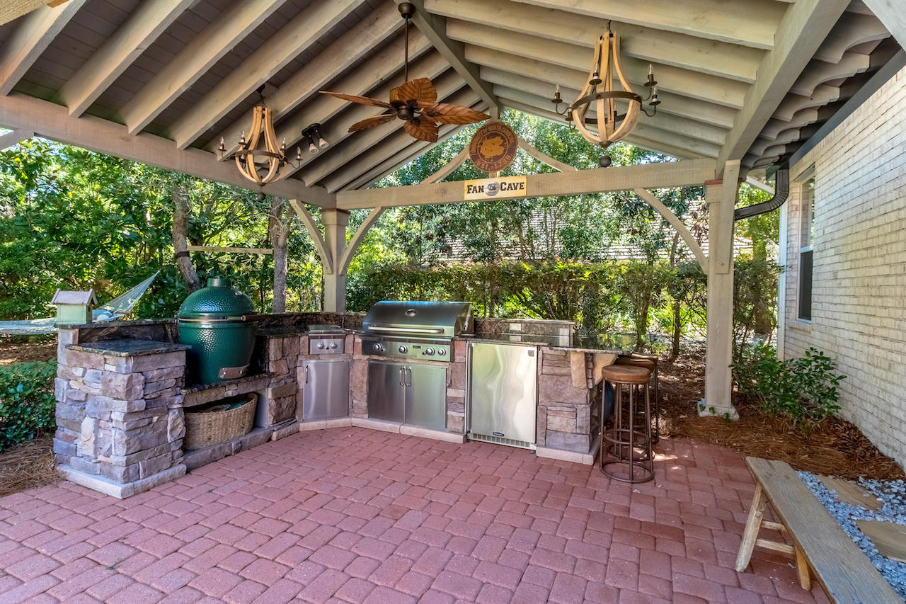 BOTANY BAYOU - Residential