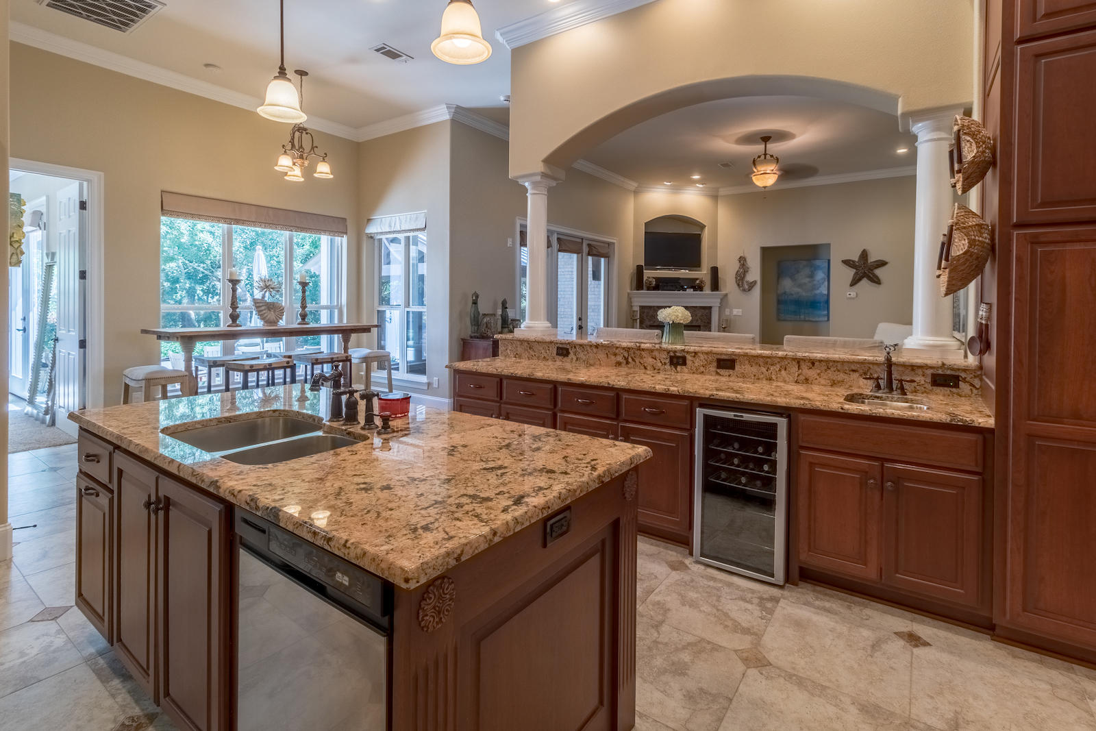 BOTANY BAYOU - Residential