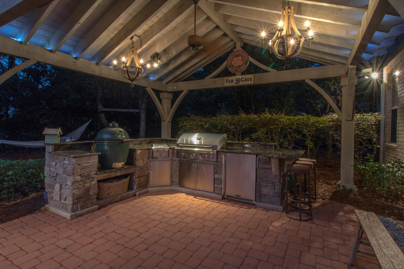 BOTANY BAYOU - Residential