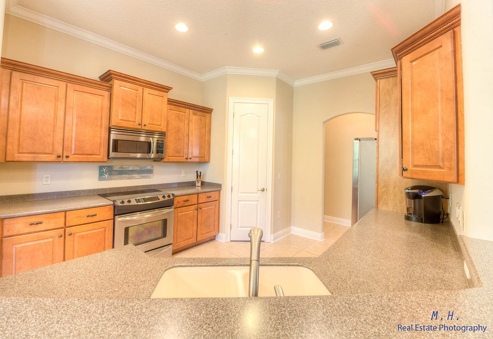 CHARDONNAY ESTATES - Residential