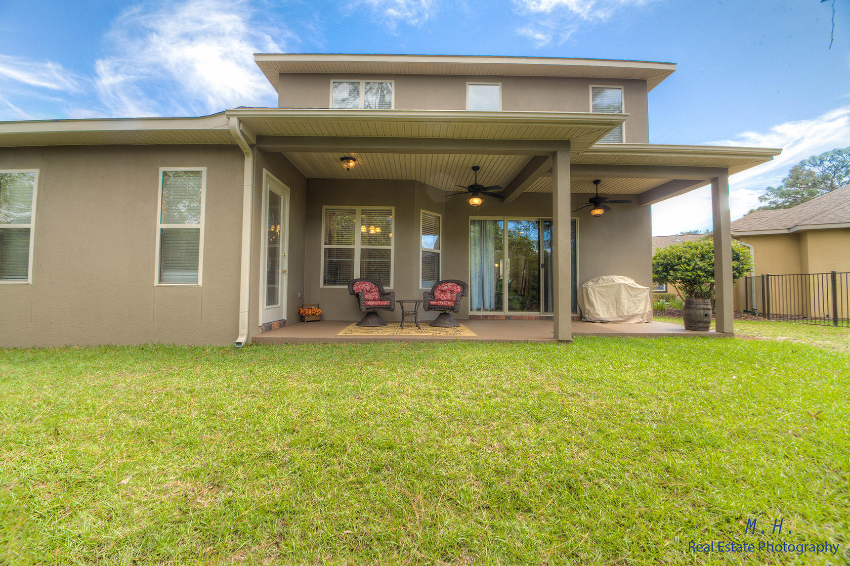 CHARDONNAY ESTATES - Residential