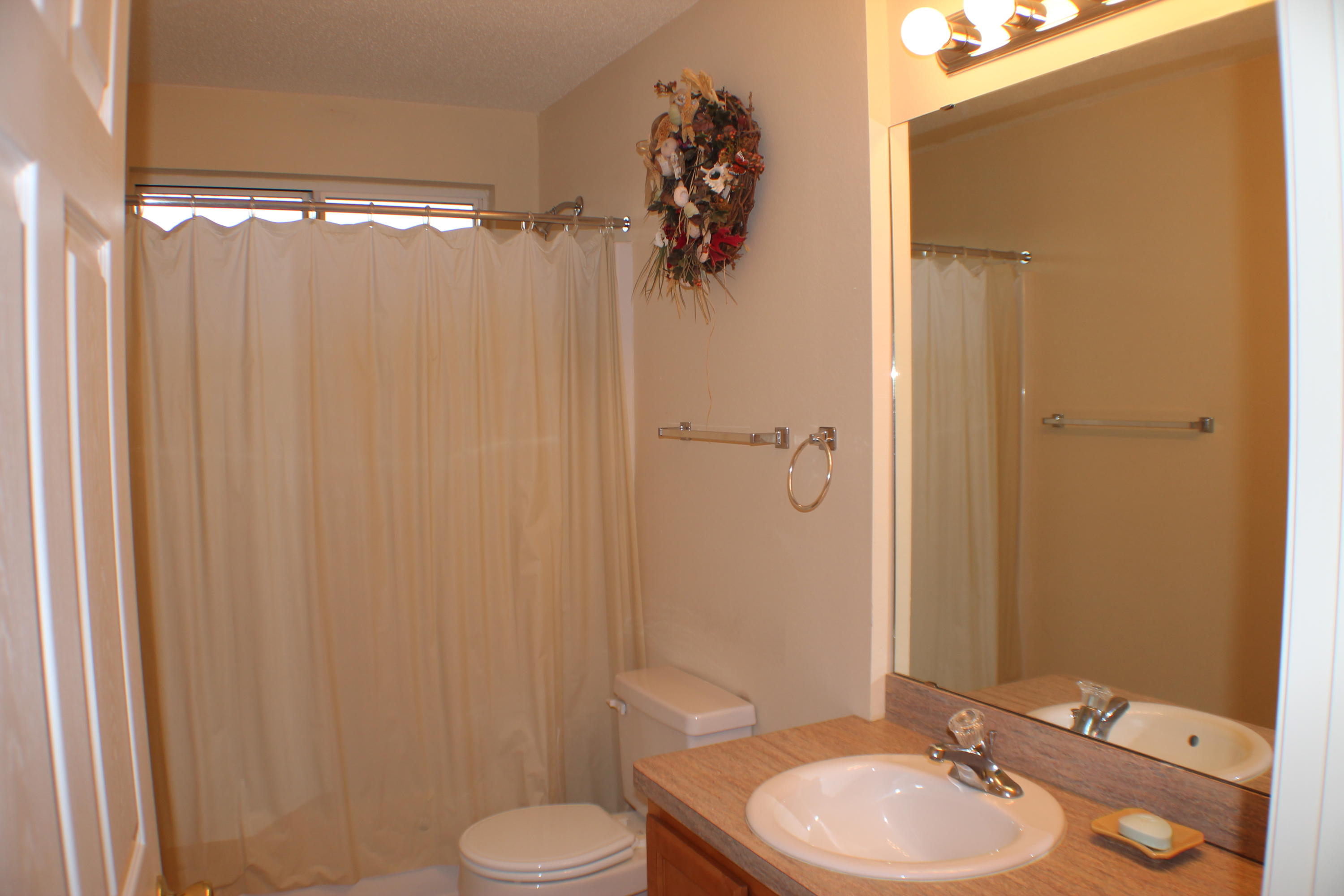 BROOKE ESTATES PH I - Residential