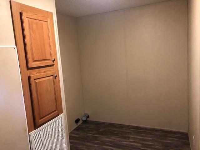 CRESTVIEW - Residential