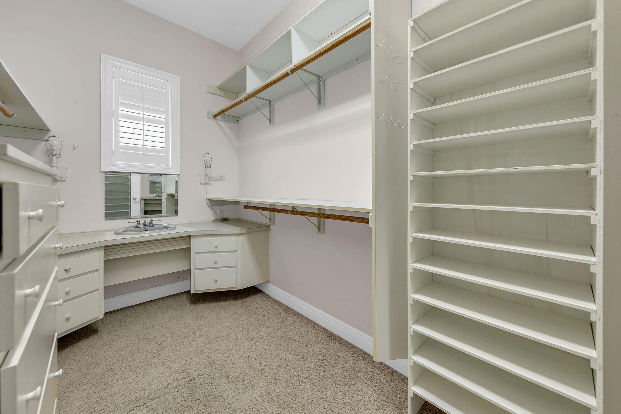 PARISH POINT - Residential
