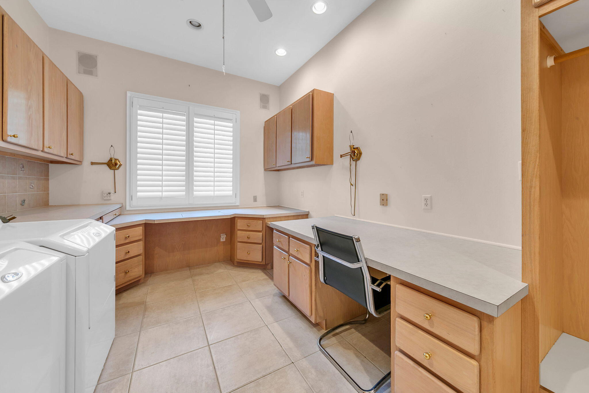 PARISH POINT - Residential