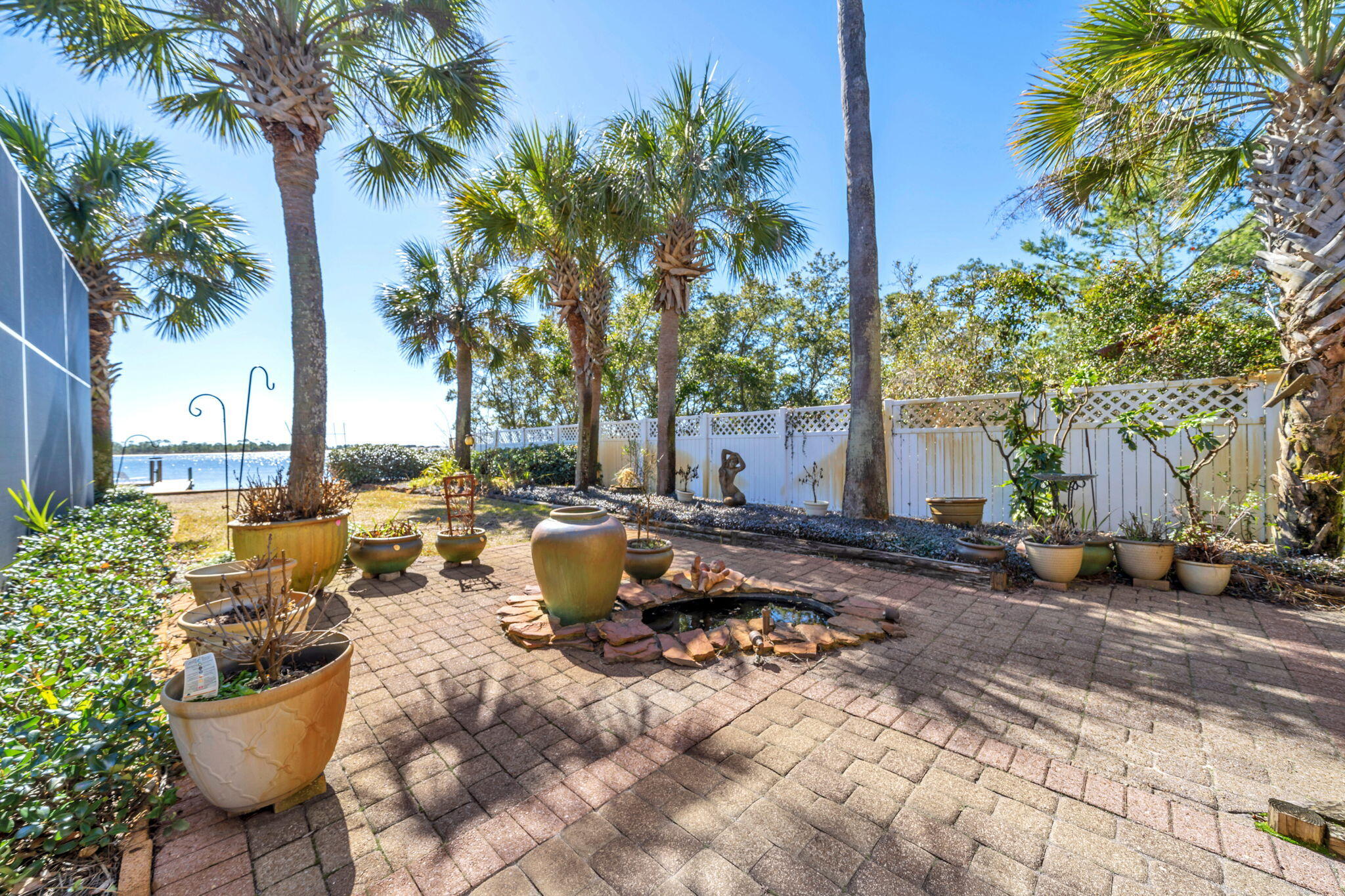 PARISH POINT - Residential