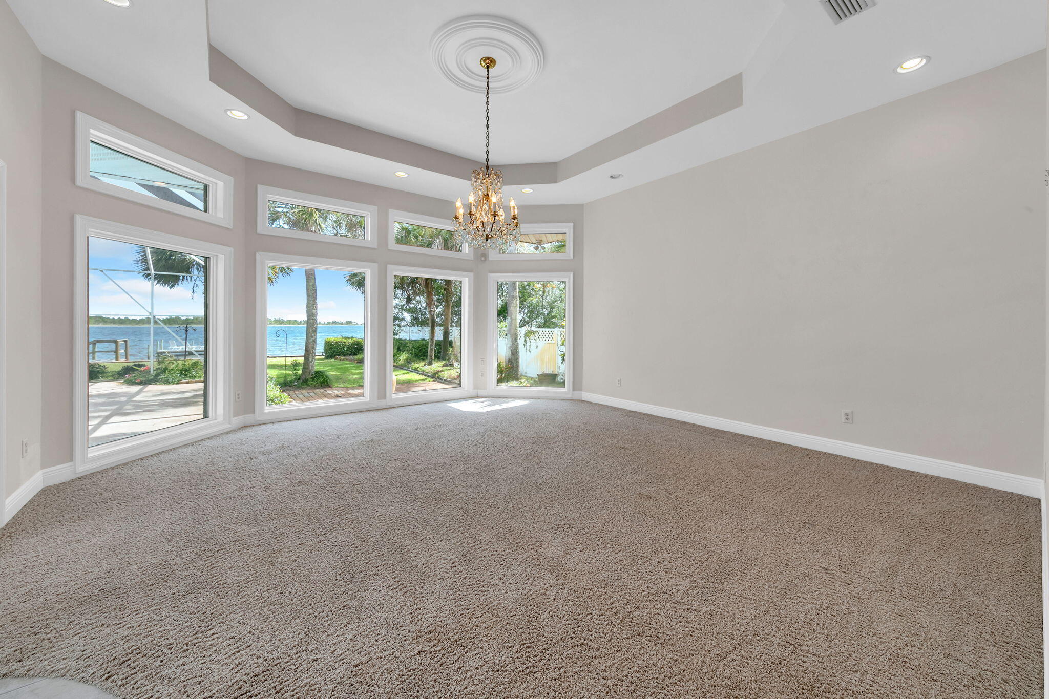 PARISH POINT - Residential