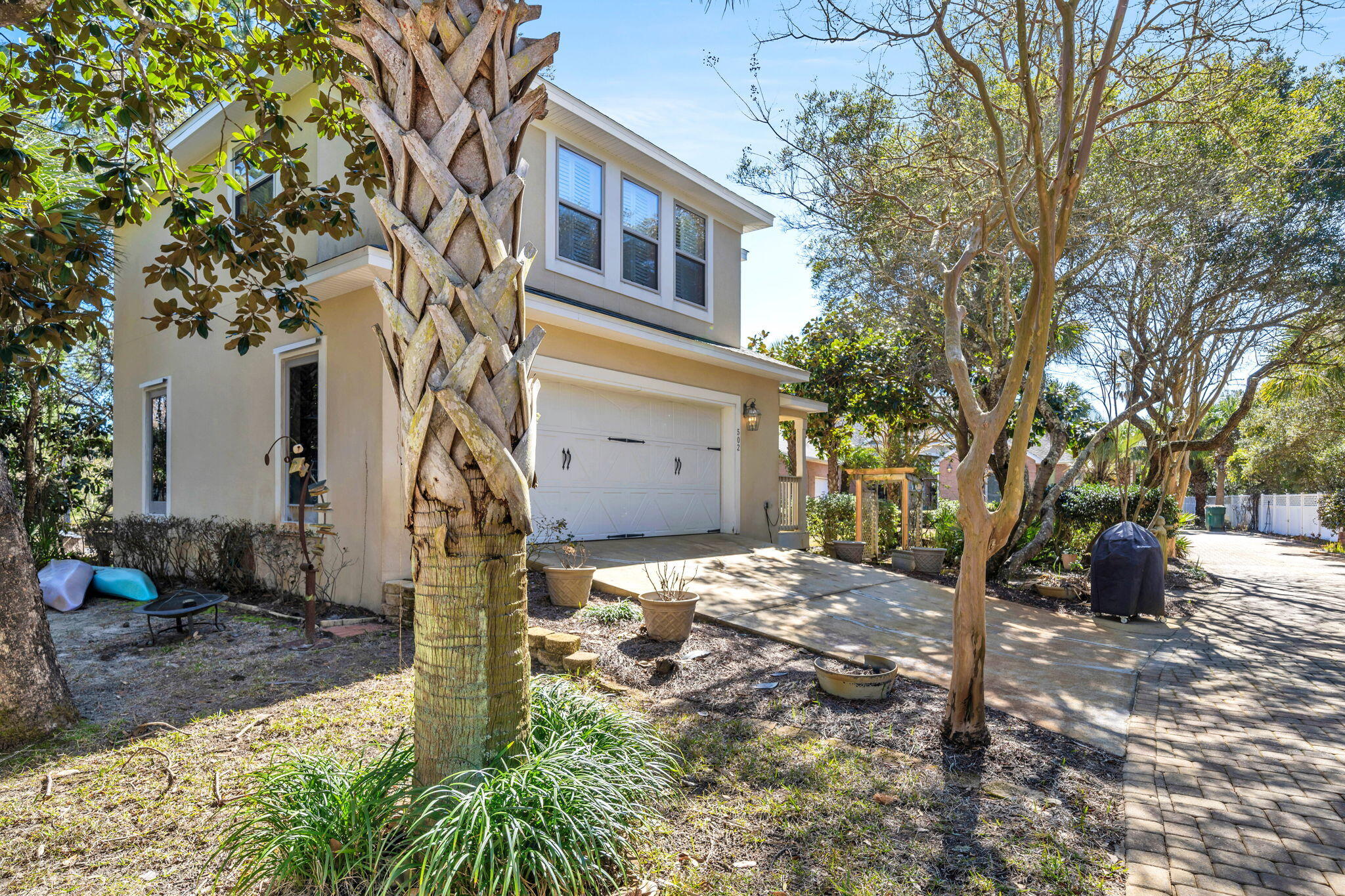 PARISH POINT - Residential