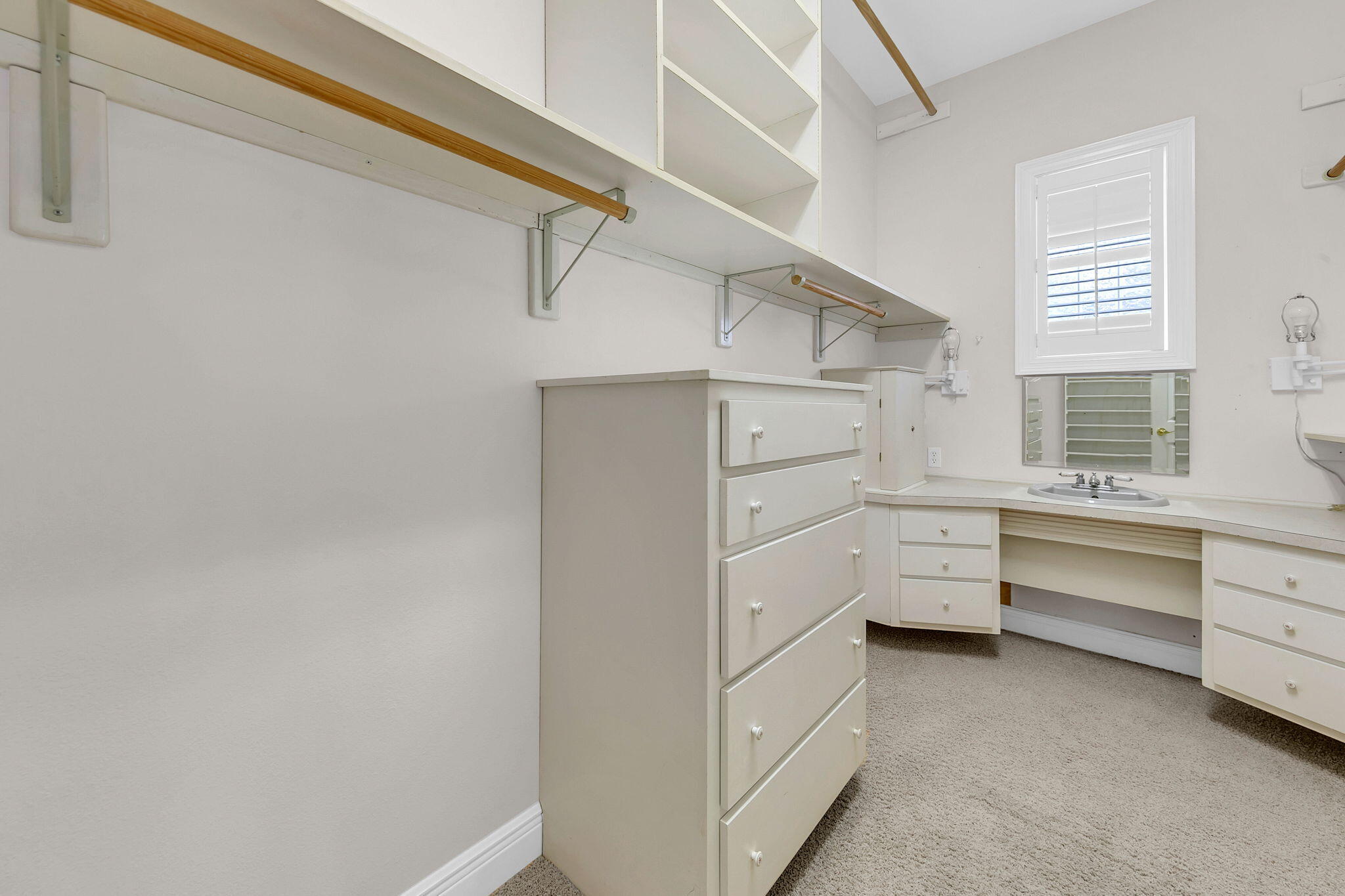 PARISH POINT - Residential