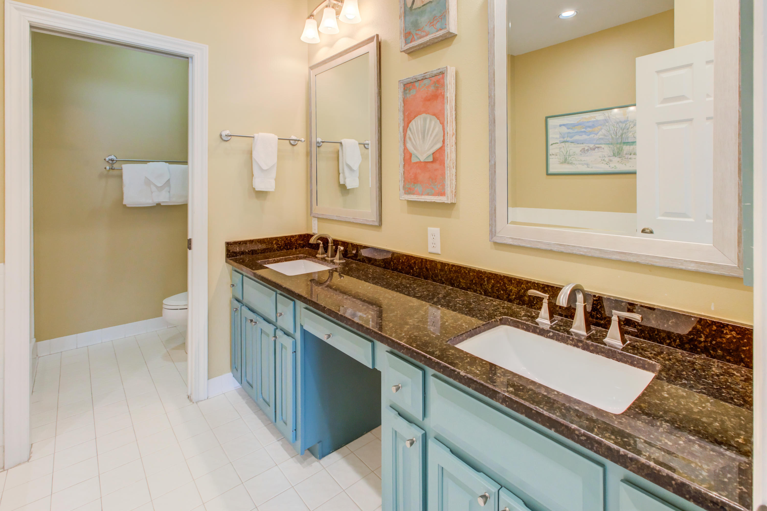 HIDDEN DUNES BEACH VILLAS CONDO - Residential