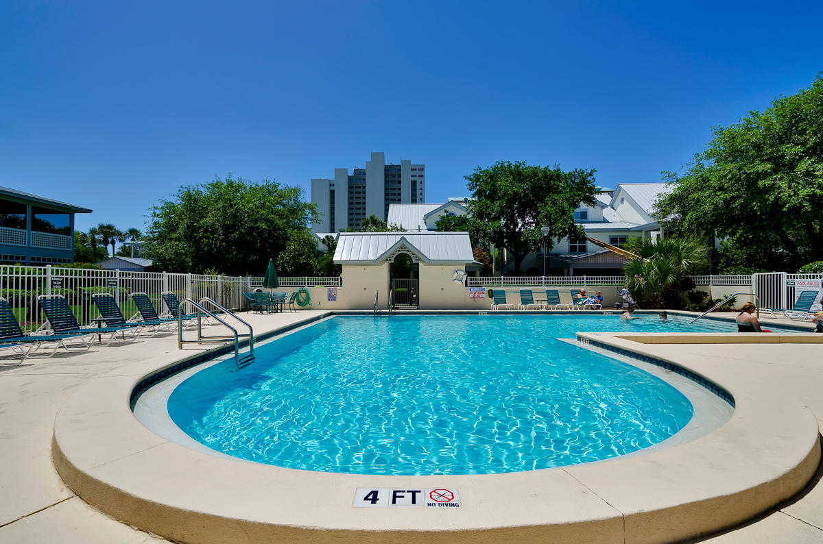 HIDDEN DUNES BEACH VILLAS CONDO - Residential