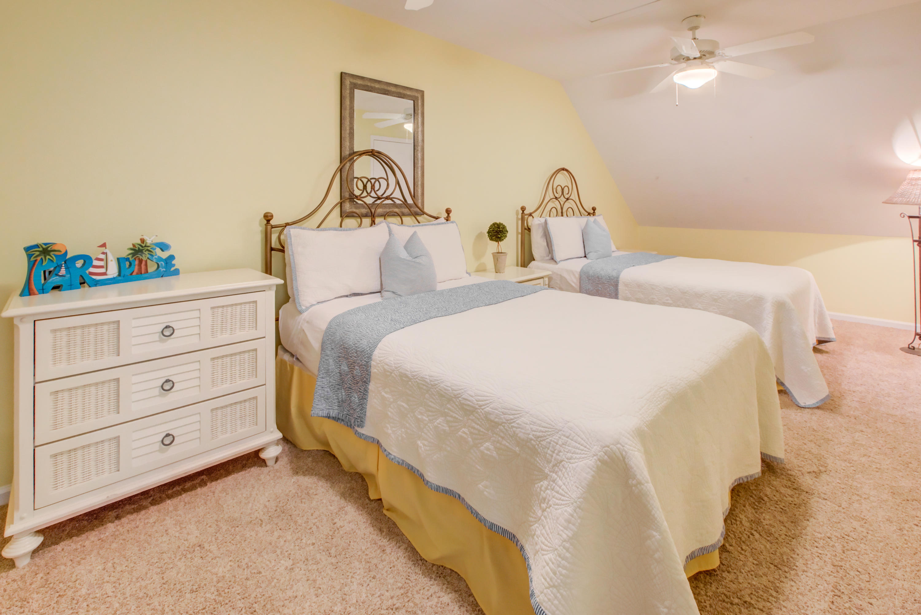 HIDDEN DUNES BEACH VILLAS CONDO - Residential