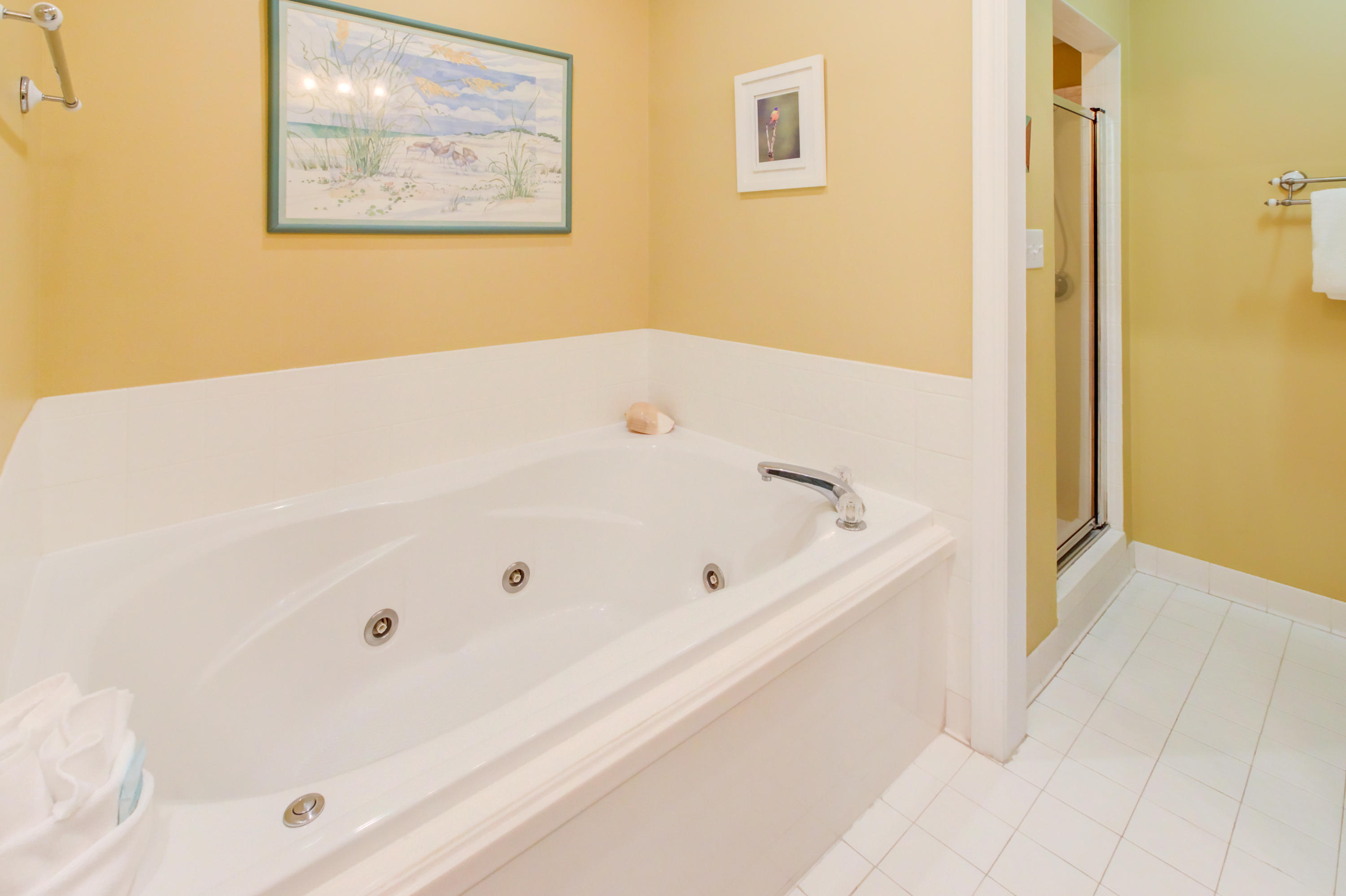 HIDDEN DUNES BEACH VILLAS CONDO - Residential