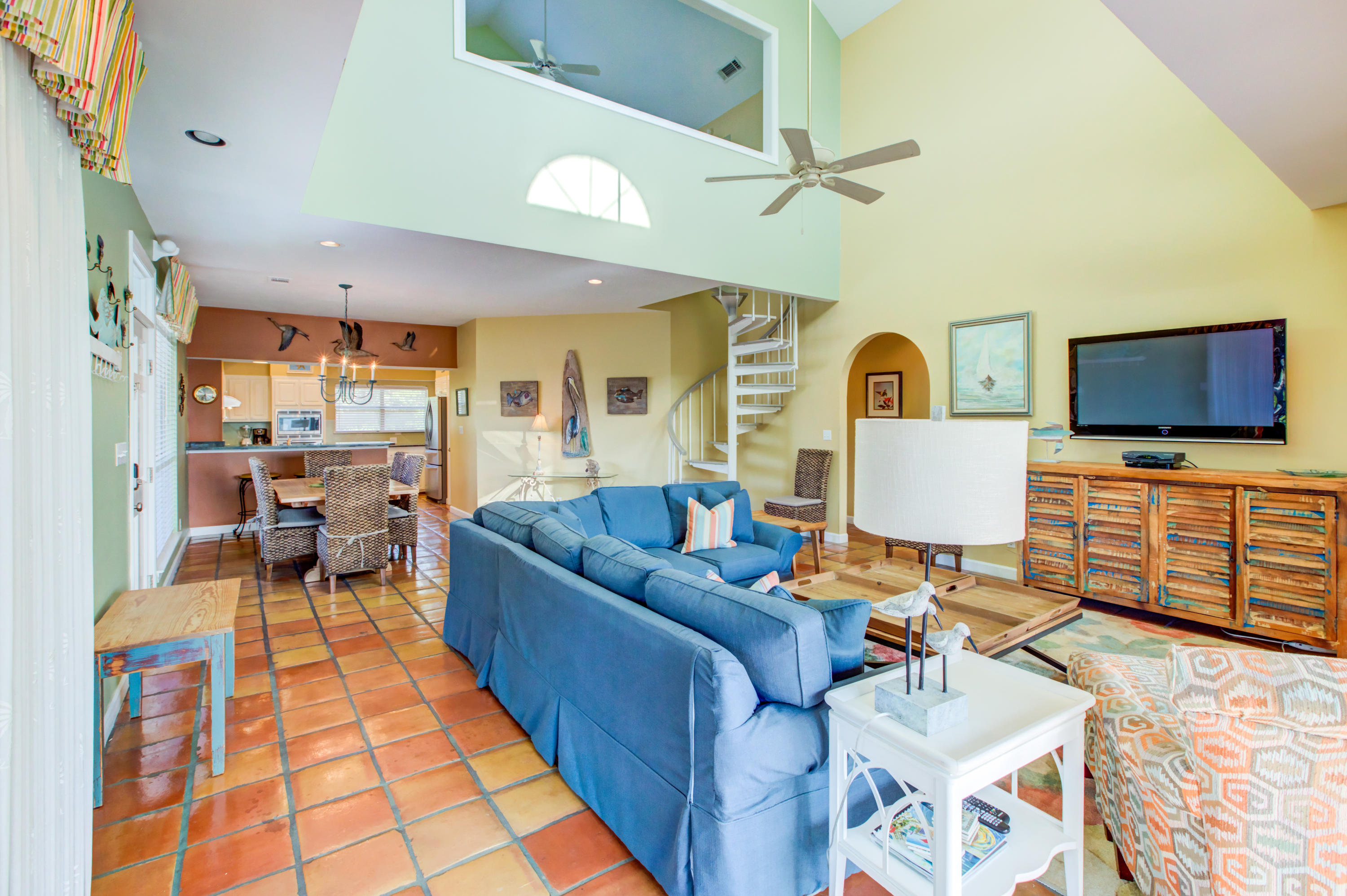 HIDDEN DUNES BEACH VILLAS CONDO - Residential