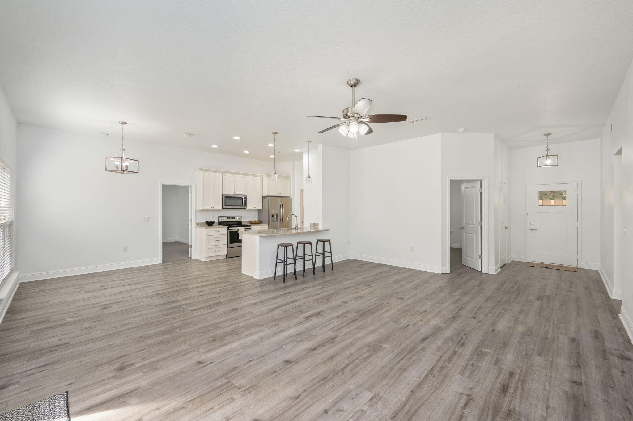 LAKE ARTHUR ESTATES - Residential