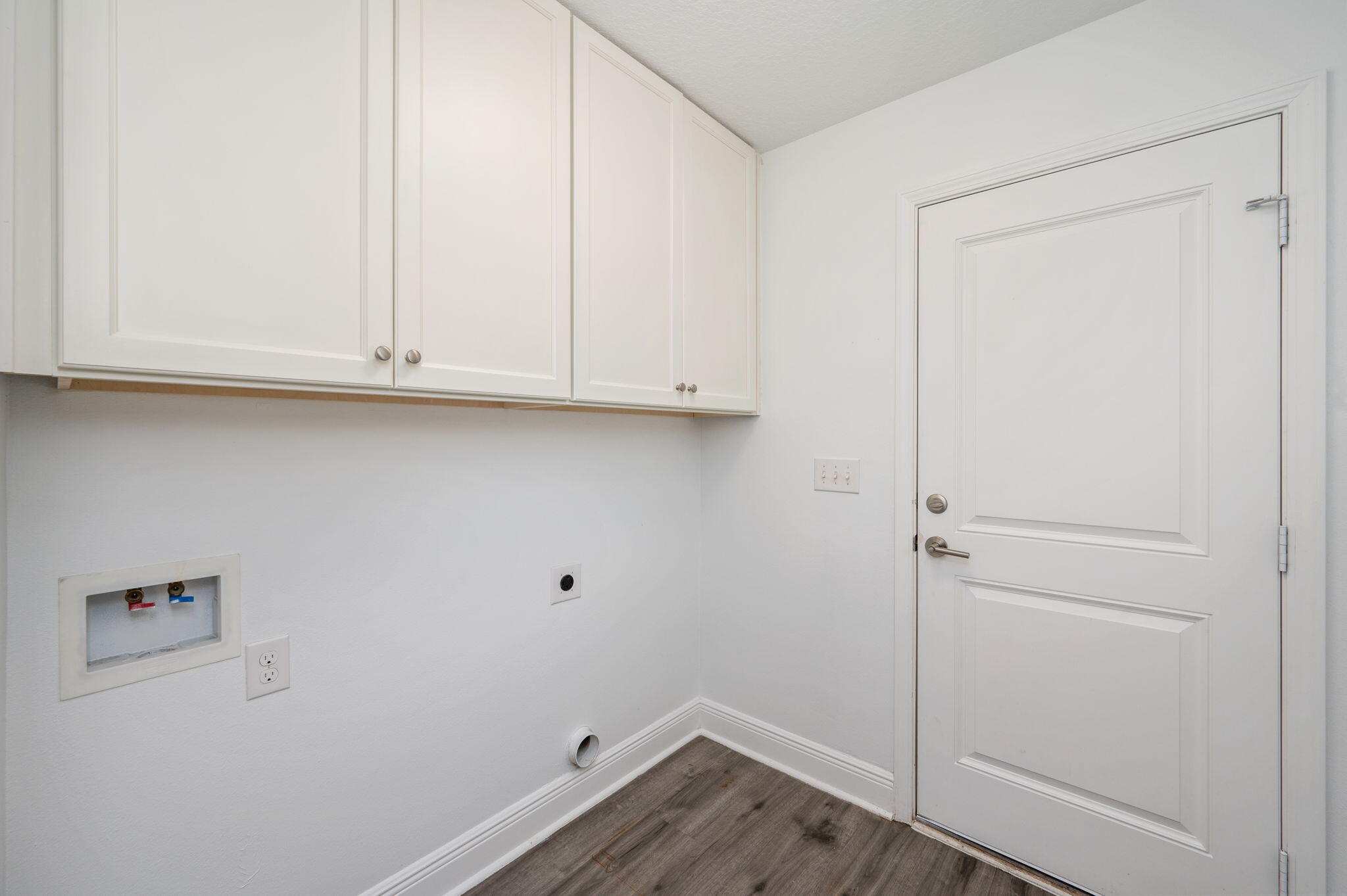 LAKE ARTHUR ESTATES - Residential