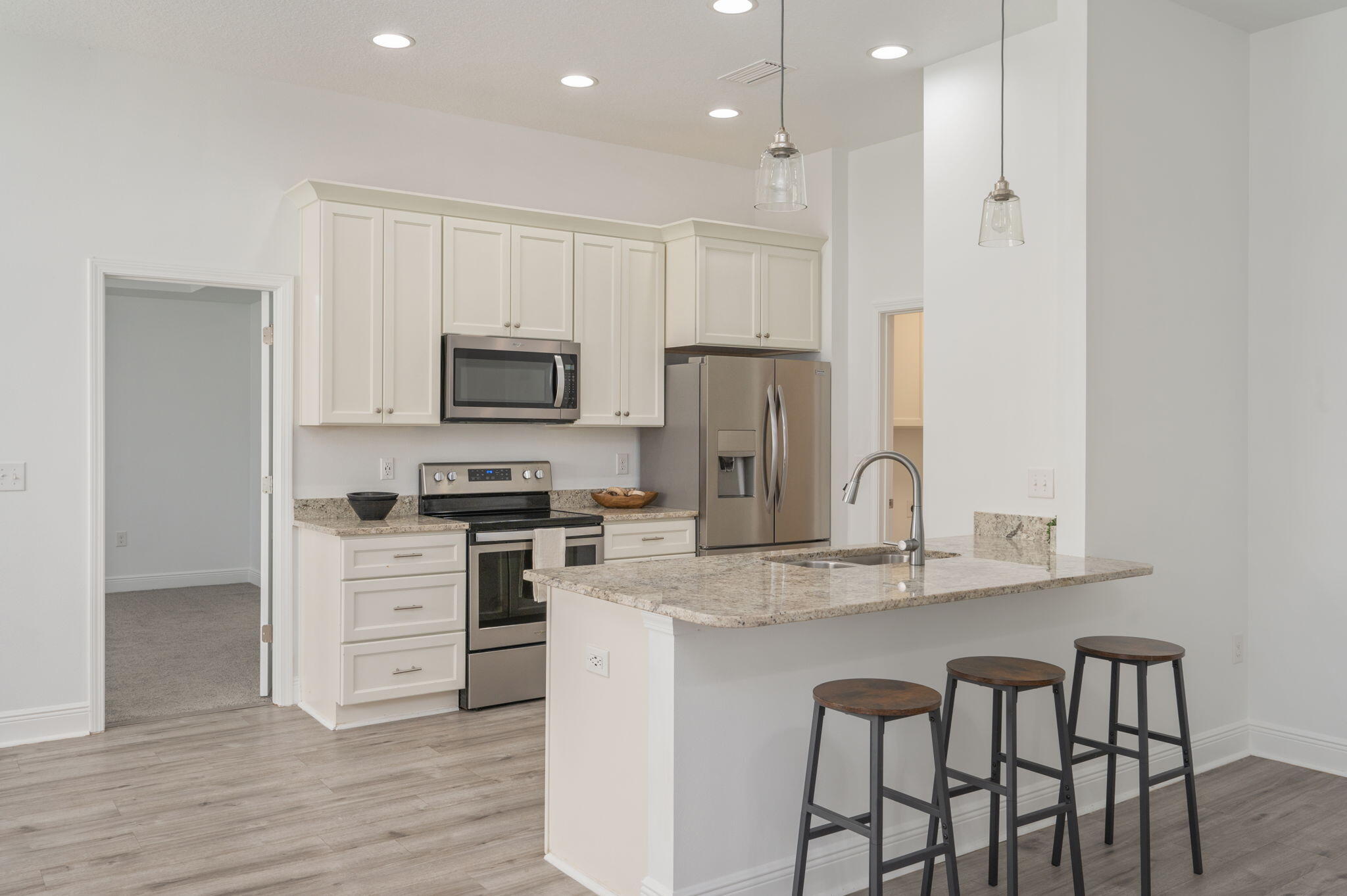 LAKE ARTHUR ESTATES - Residential