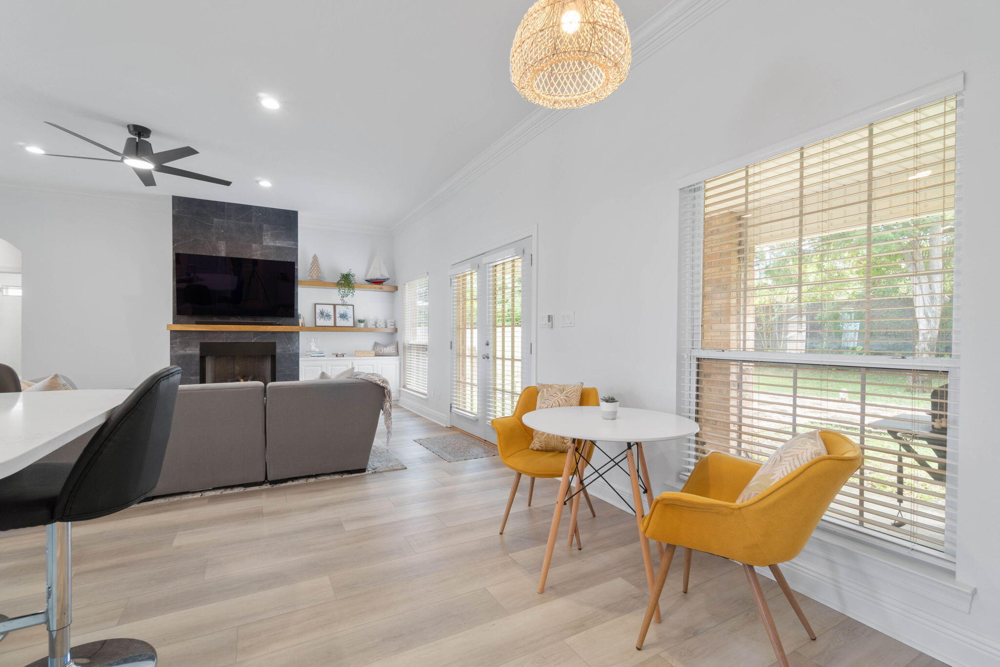 CINCO RIDGE ESTATES - Residential