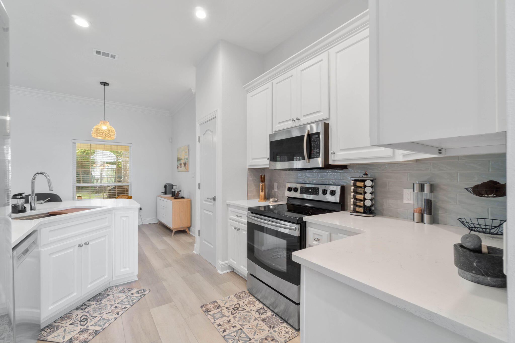 CINCO RIDGE ESTATES - Residential