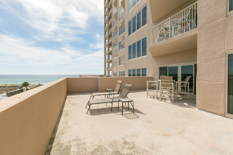 TOPS'L BEACH MANOR - Residential