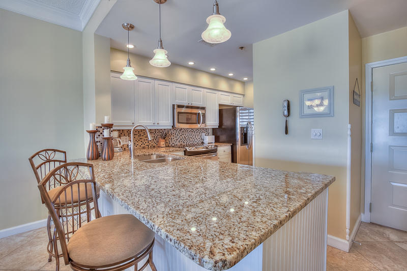 TOPS'L BEACH MANOR - Residential