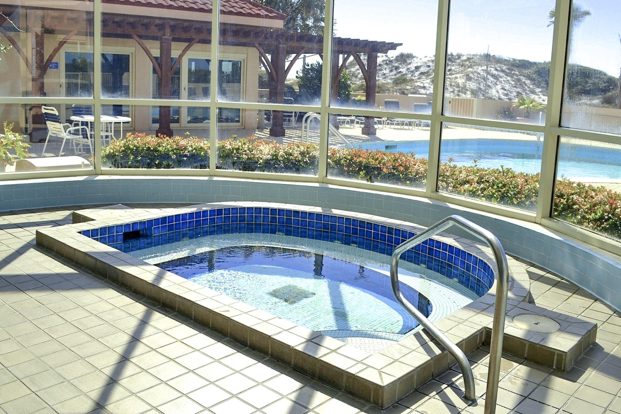 TOPS'L BEACH MANOR - Residential