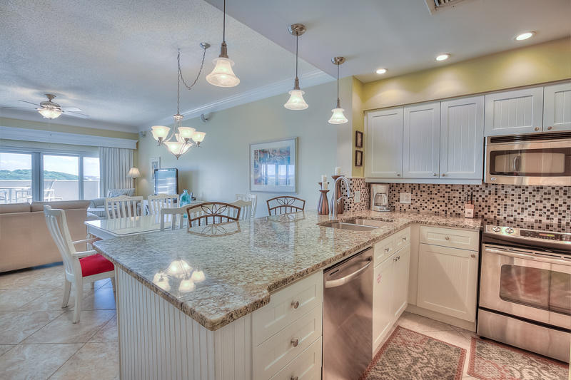 TOPS'L BEACH MANOR - Residential