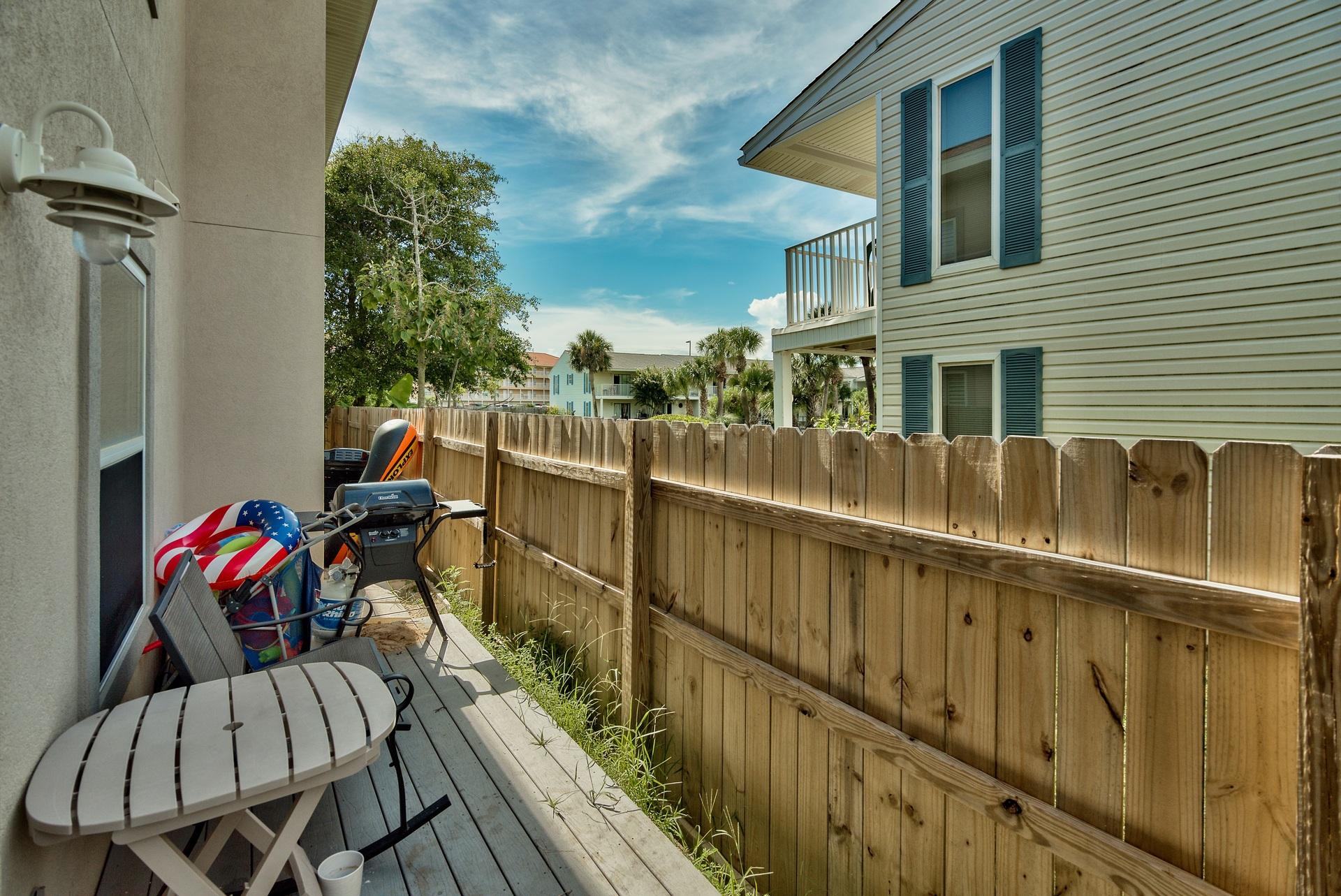 Royal Seaesta Phase II - Residential