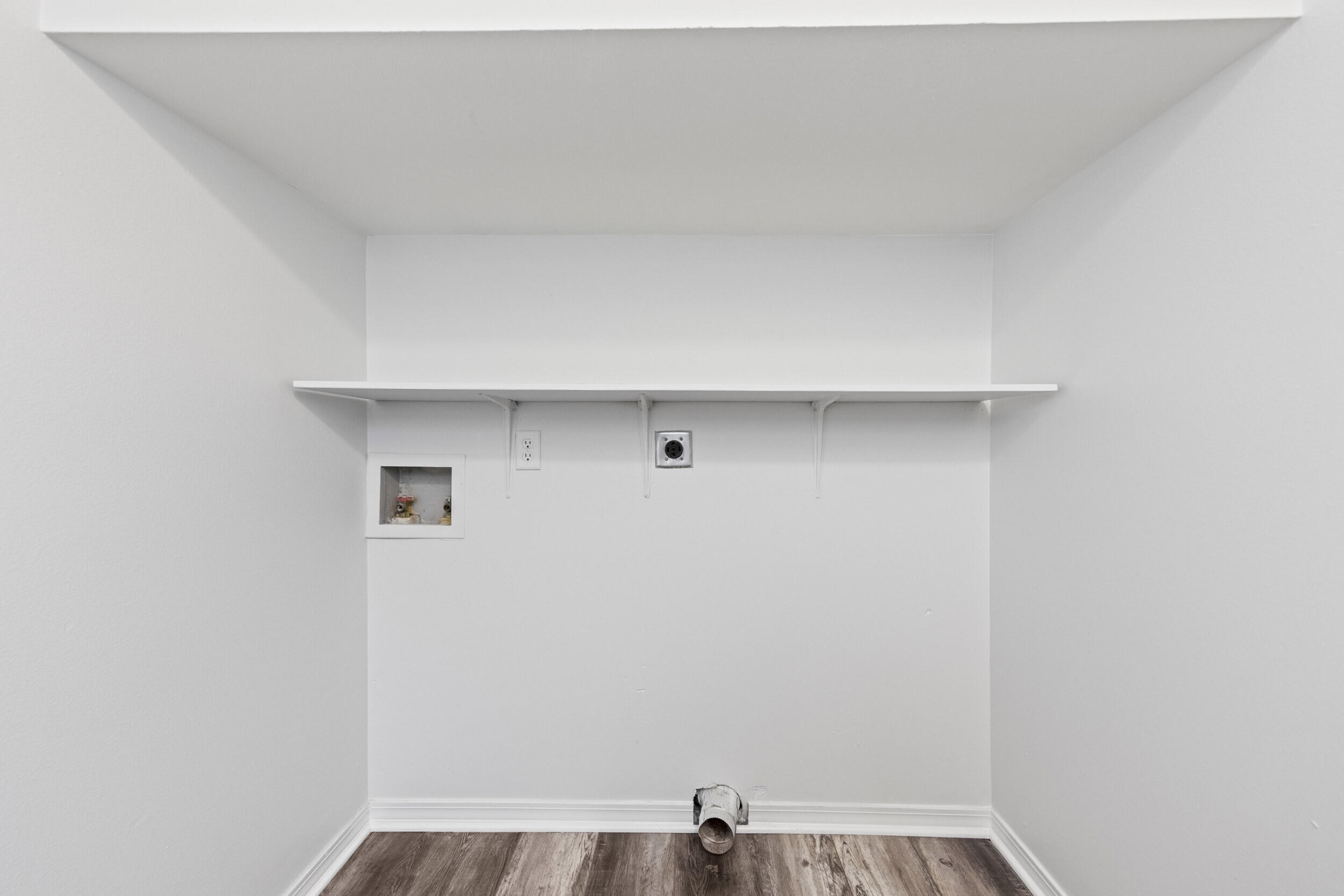 Valparaiso Pinecrest 2 - Residential Lease
