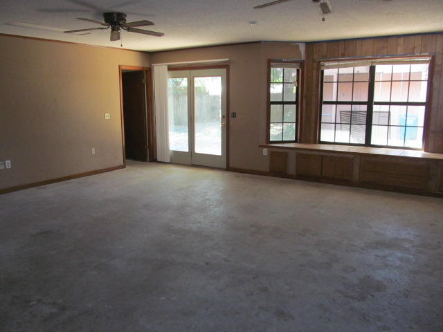 LAKEWOOD 1ST ADDN - Residential
