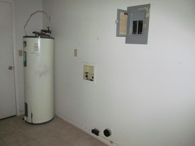 LAKEWOOD 1ST ADDN - Residential