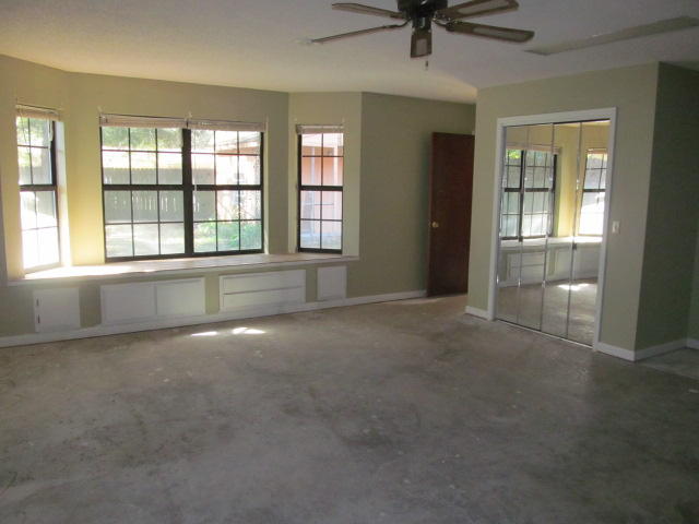 LAKEWOOD 1ST ADDN - Residential
