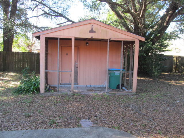 LAKEWOOD 1ST ADDN - Residential