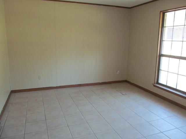 LAKEWOOD 1ST ADDN - Residential