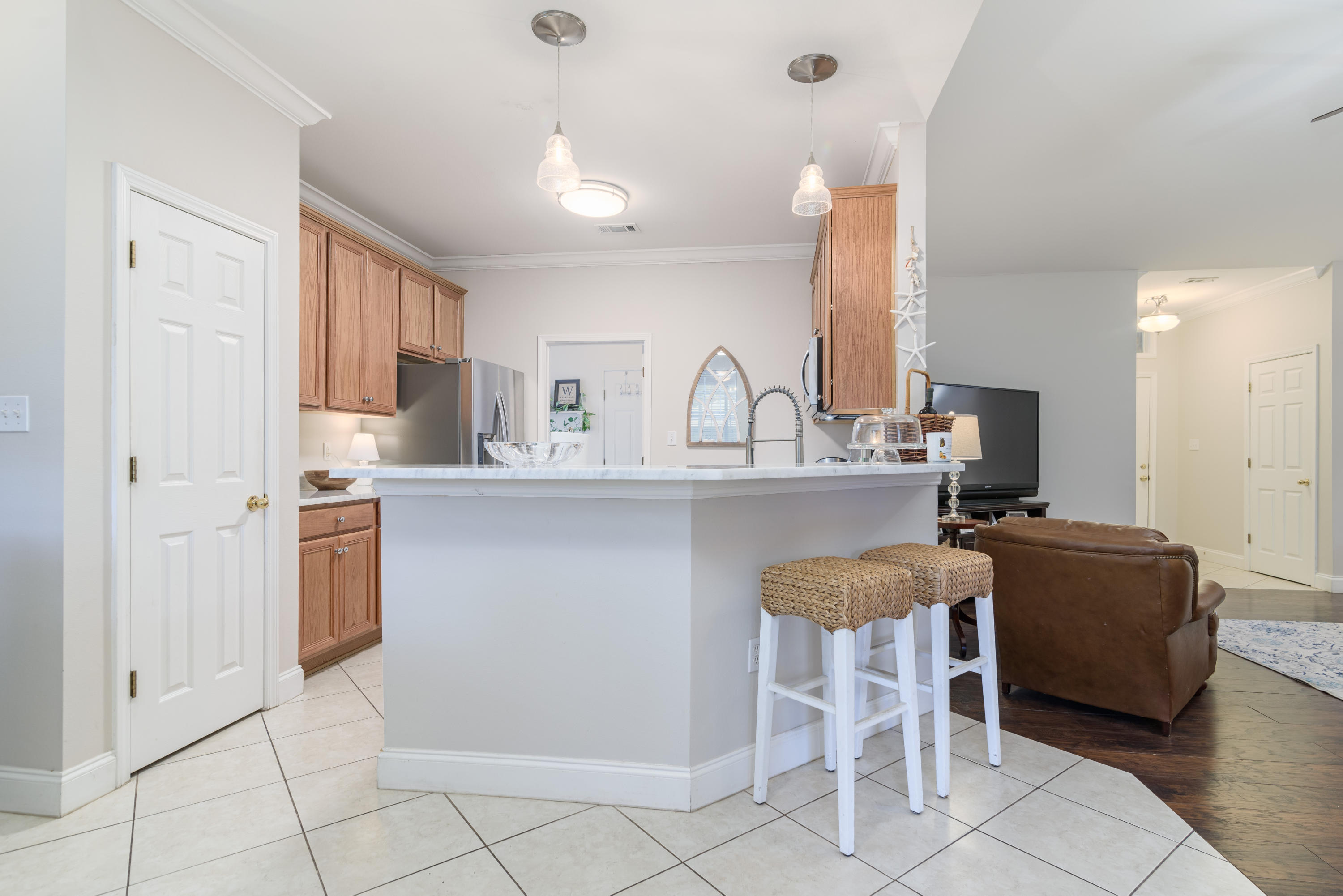 CEDAR LAKE - Residential