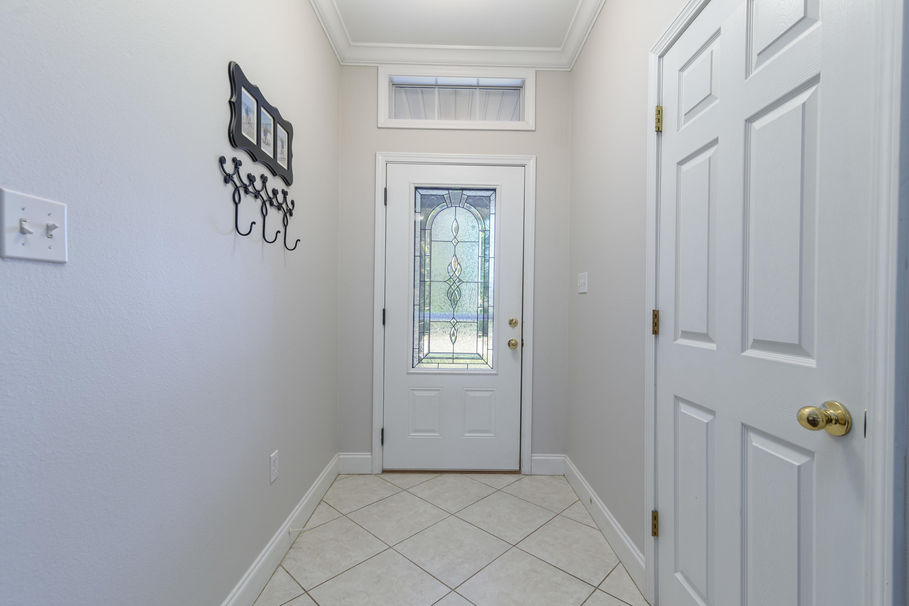 CEDAR LAKE - Residential